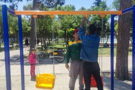 اجرای عملیات تجهیز بوستان های سطح شهر ملارد