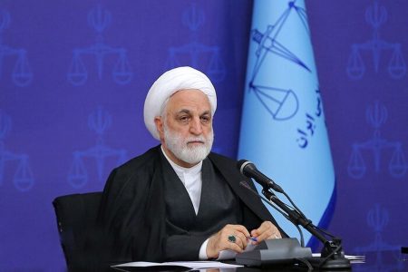نیروها و مسئولان قضایی، جهادگونه امور را به پیش می‌برند