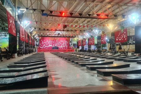 گلزار شهدای ملارد میزبان برگزاری مراسم سوگواری عاشورا و اقامه نماز جمعه