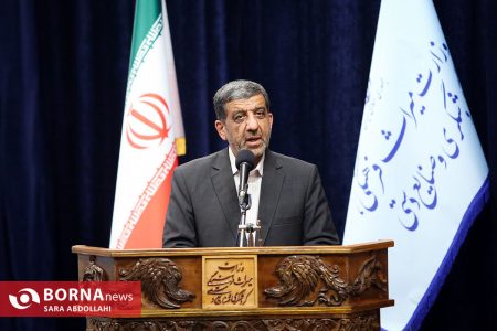 سوار شدن به هواپیما حق همه مردم است/ ناوگان هوایی ما با حجم سفر تطابق ندارد
