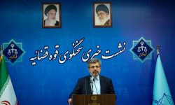 حسین فریدون بستری و تحت درمان است/ بابک زنجانی از بدو بازداشت تاکنون در زندان است