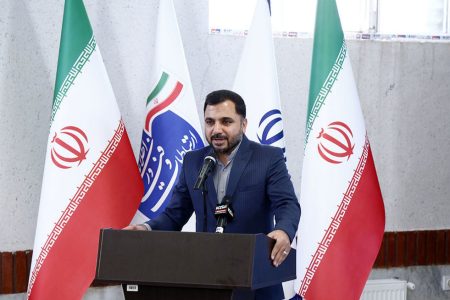 هشتاد درصد مردم باید تا پایان برنامۀ هفتم به شبکۀ سراسری فیبرنوری متصل شوند