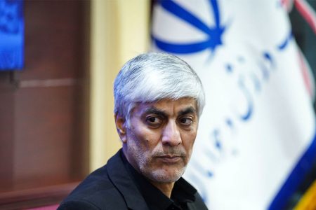 خروجی عملکرد ما باید بر اساس امید و نشاط در جامعه باشد/ از تاج خواستم پیگیر وضعیت VAR باشد