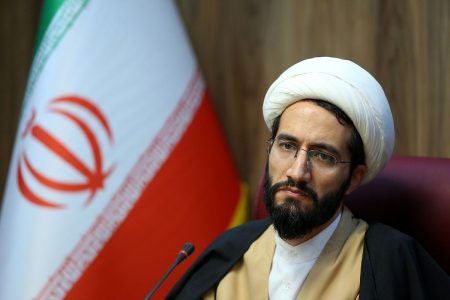 آموزش زبانهای عربی، فرانسه، ایتالیا و چینی در شورای عالی آموزش مصوب شده است
