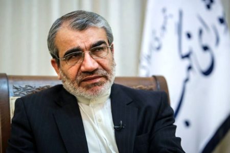 واکنش کدخدایی به بستن کانال اینستاگرام رهبر انقلاب: تعطیلی آزادی بیان در غرب!