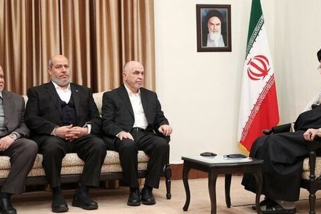 تهدیدهای آمریکا تاثیری در ذهنیت ملت، مسئولین و جوانان ما ندارد