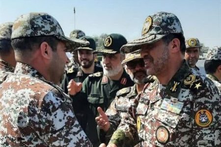 بازدید سردار حاجی زاده و امیر صباحی فرد از پدافند هوایی جنوب شرق کشور
