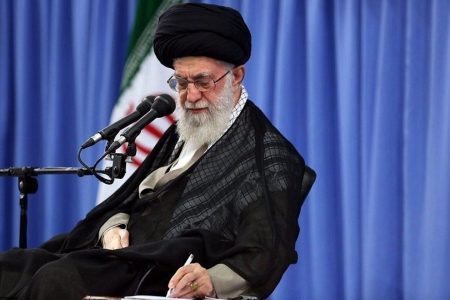 تاکید رهبر معظم انقلاب بر عملیاتی نمودن توافق راهبردی ایران و چین