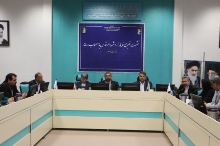 نشست رسانه‌ای فرماندار و شهردار قدس به مناسبت هفته دولت؛ تاکید بر هم‌افزایی مدیریت محلی و رسانه
