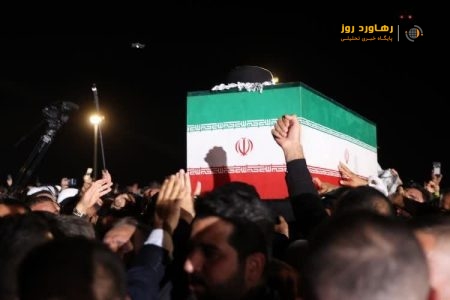 استاندار تهران در آیین تشییع رهبر شهید در نجف اشرف حضور یافت