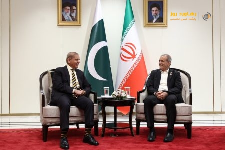 دیدار نخست‌وزیر پاکستان با مسعود پزشکیان رئیس‌جمهور