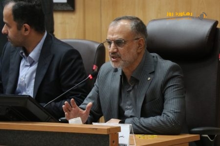 دکتر کارگرنیا رئیس شورای اسلامی شهر رشت در هشتمین نشست کمیسیون پیشگیری مدیریت بحران مجمع شهرداران کلانشهرهای ایران: انباشت پسماند و سرازیری شیرابه آثار زیست محیطی نگران کننده ای دارد/برنامه کاهش ریسک با مشارکت دستگاههای ملی برای رشت